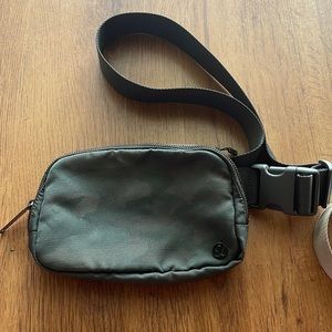Lululemon camo everywhere belt bag